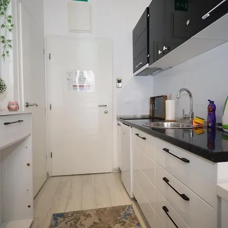 Black Panda * Sarajevo